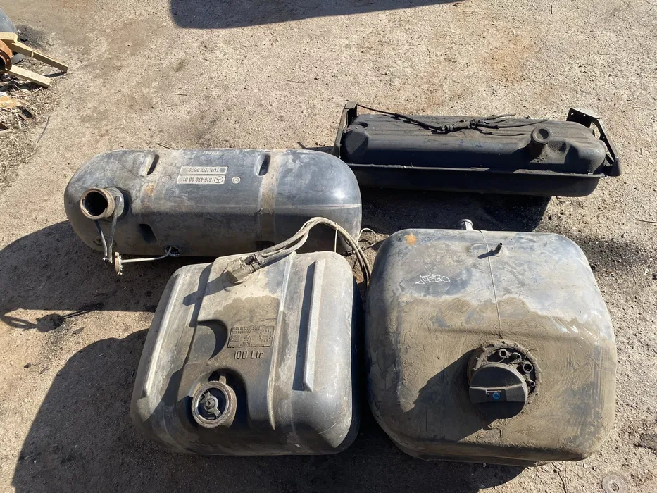 Паливний бак Man L2000, Mercedes 814, Atego, Vario 609, 709, 711, 811
